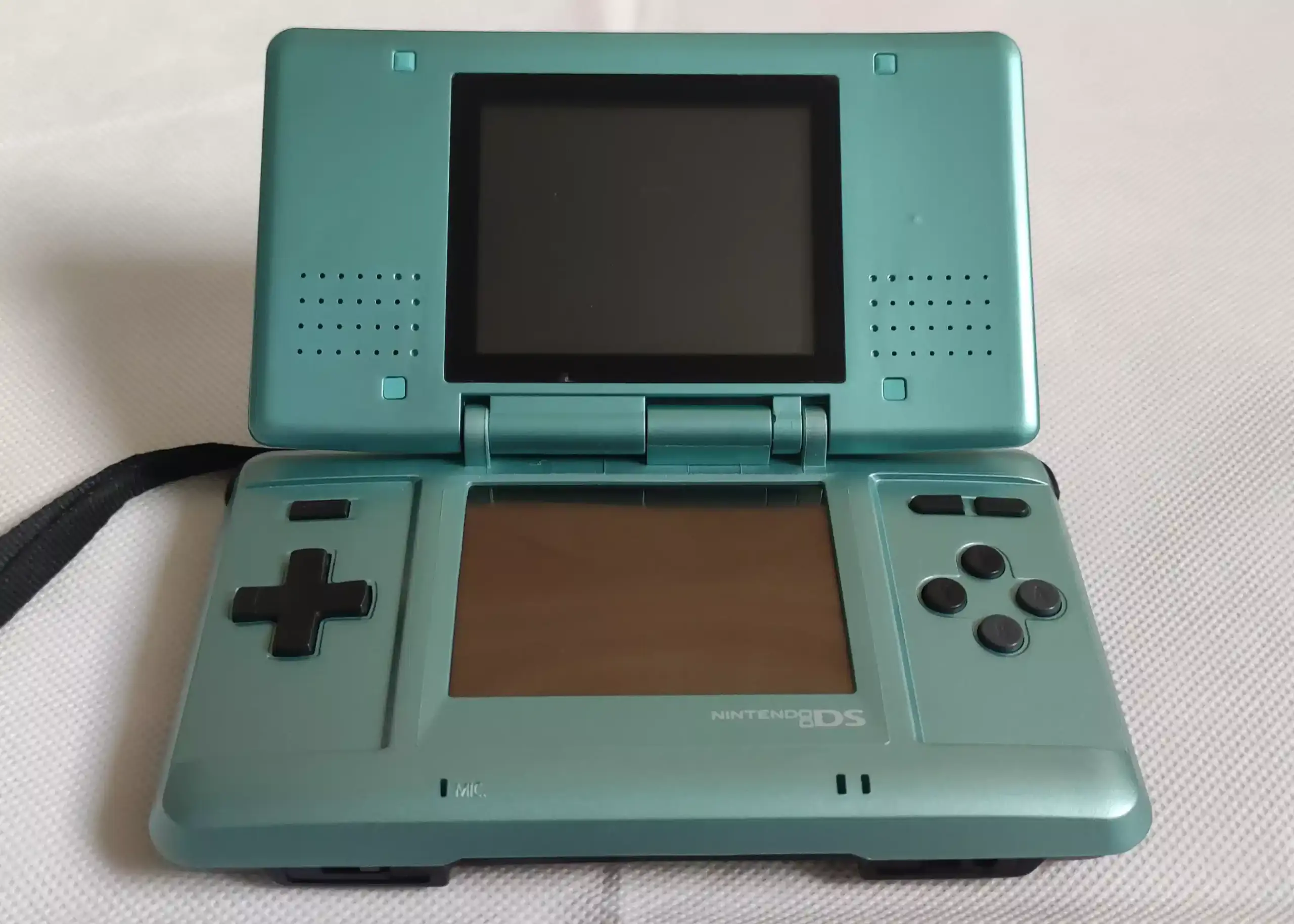 Nintendo DS Classic Handheld Spielekonsole