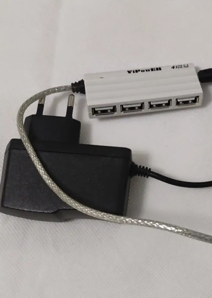 Rockband USB 2.0 4-Port Hub Adapter Xbox 360