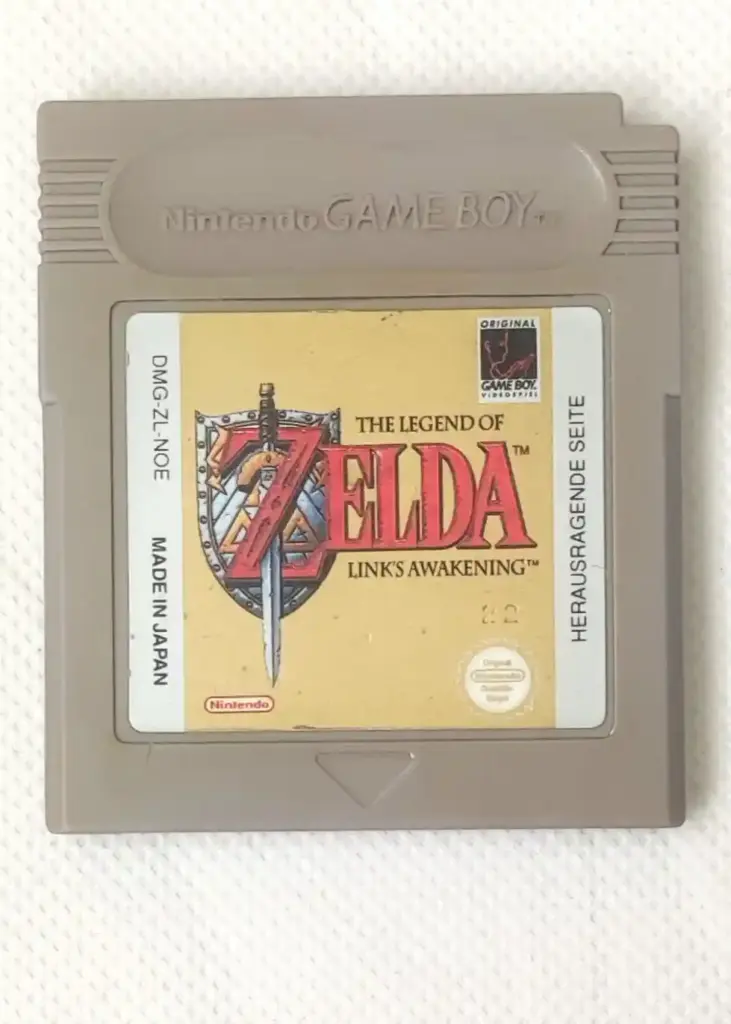 The Legend of Zelda Link’s Awakening GameBoy